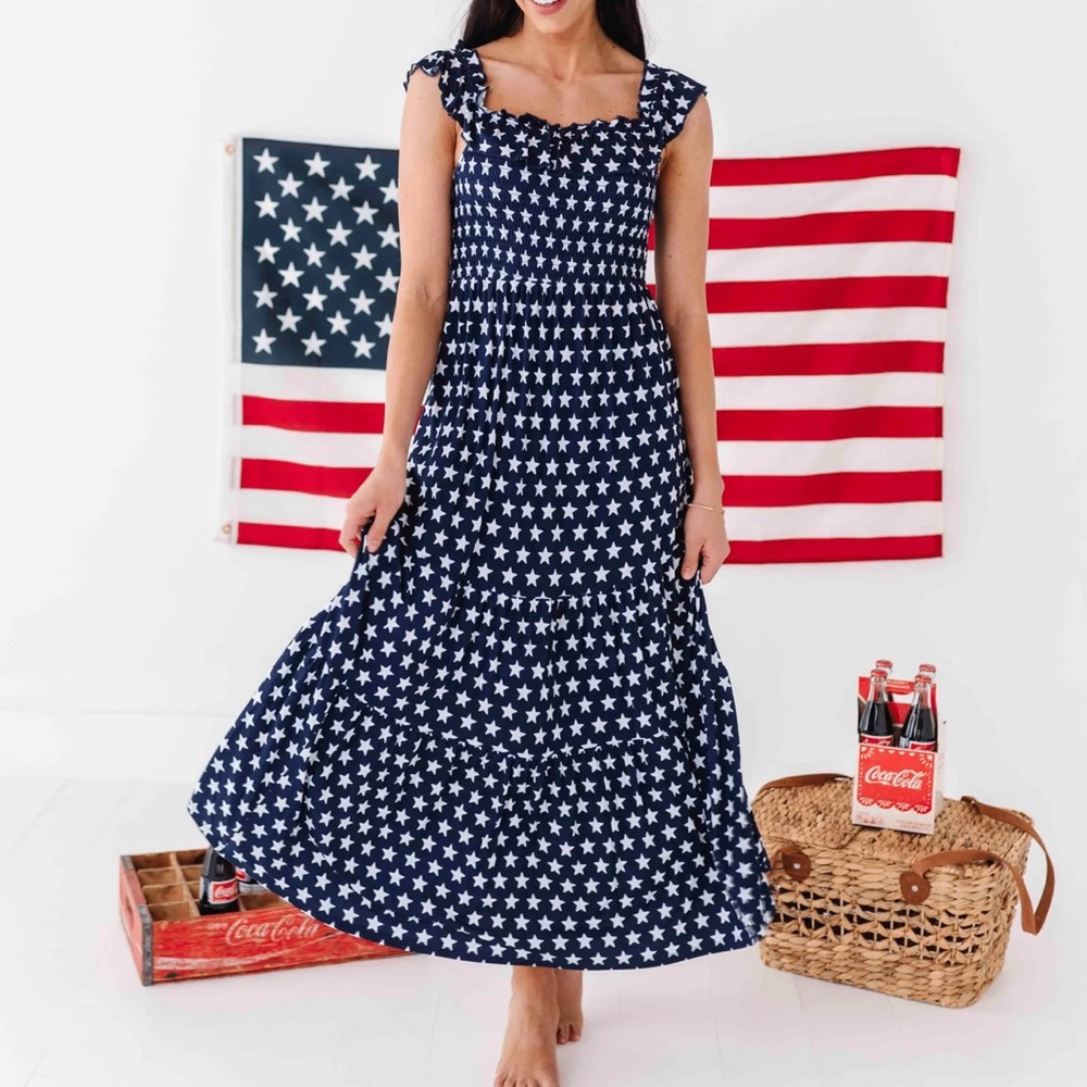 Bums & Roses Navy Star Women's Flutter Sleeve Dress M